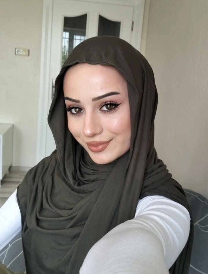 Kurşunlu Enerji Dolu Kadın Bayan Escort Zeliha