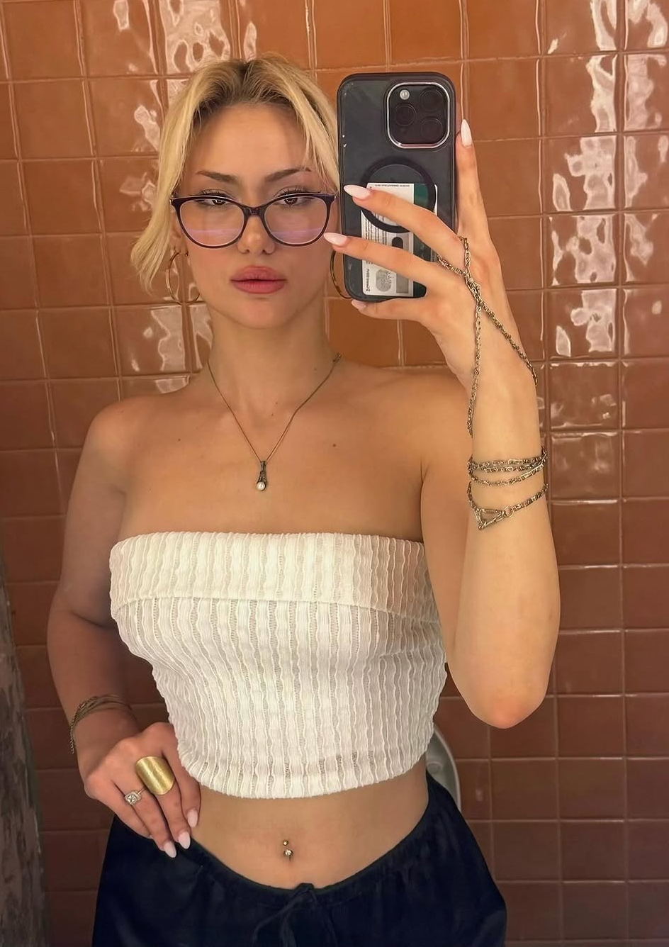 Camicedit Efsanevi Başarı Escort Serpil