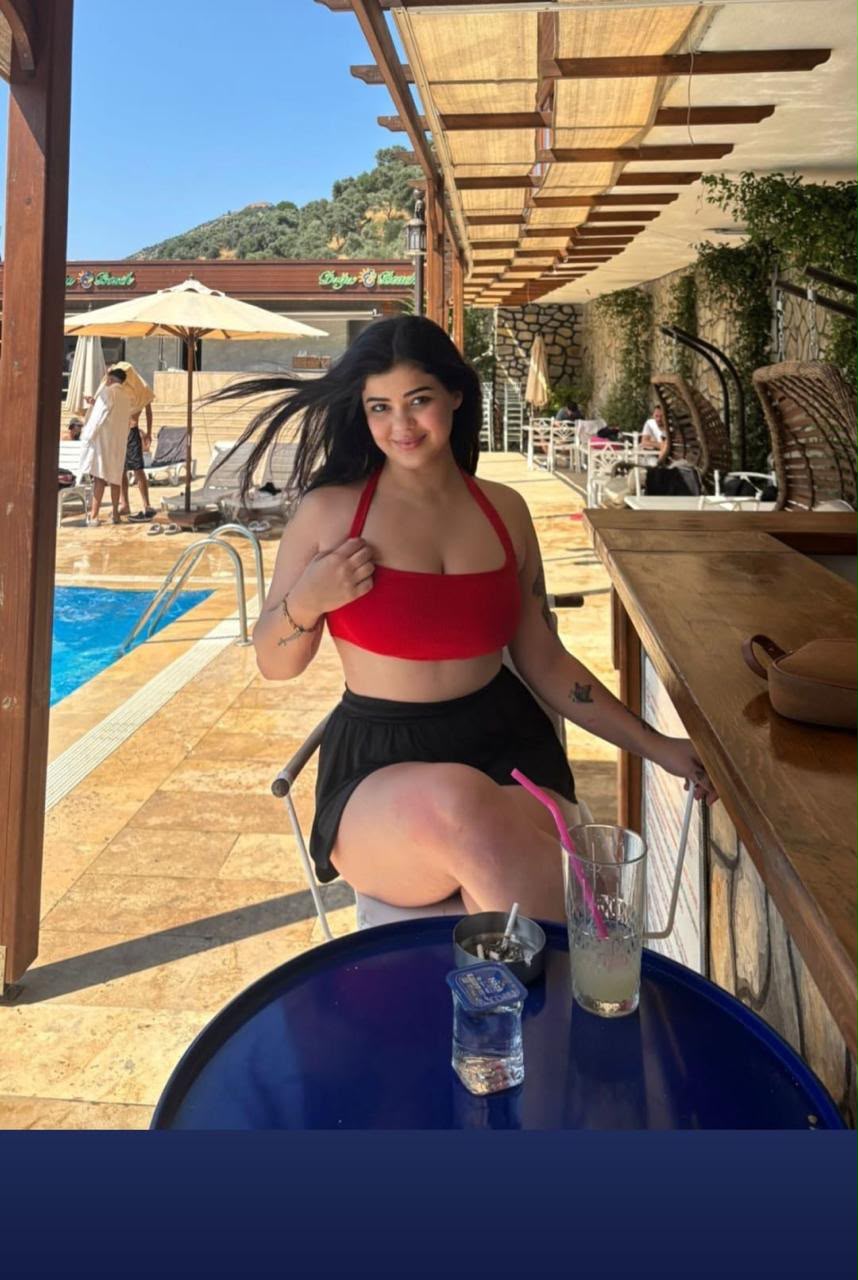 Karacalar Büyüleyici Partner Escort Bayan Yeliz