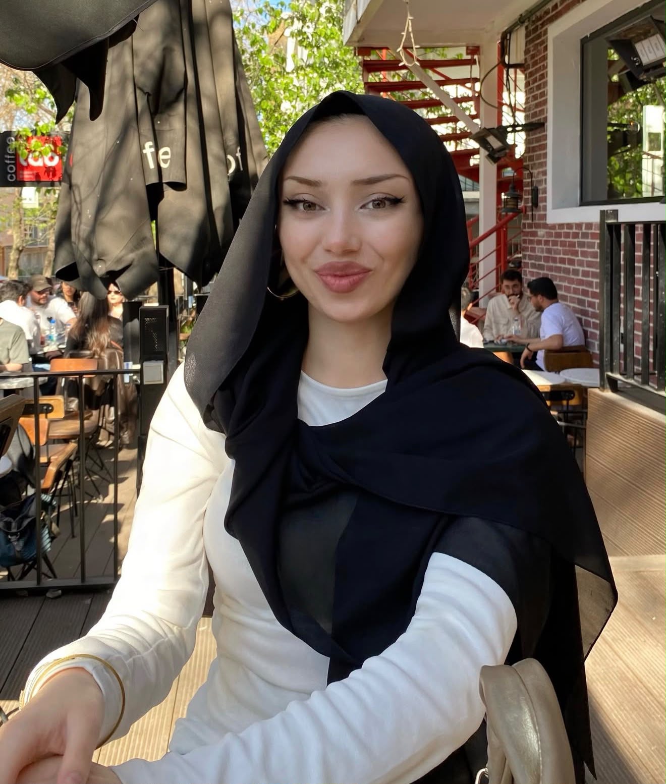 Softalar Aşkı Yüksek Kadın Bayan Escort Reyhan